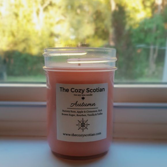 Autumn 7oz Soy Candle - Picture 2 of 3